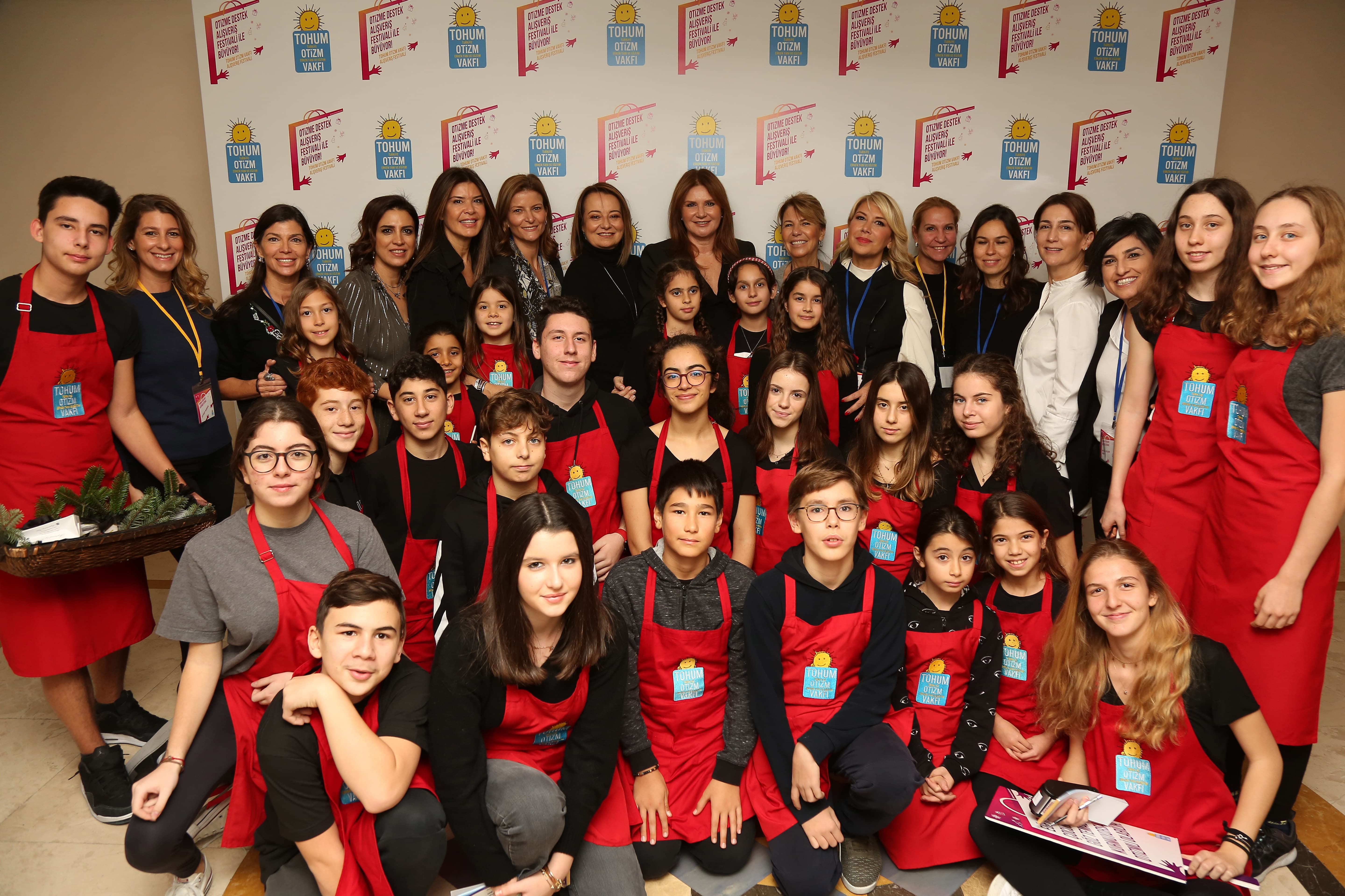 Tohum Otizm Vakfı 12. Alışveriş Festivali yoğun ilgi gördü