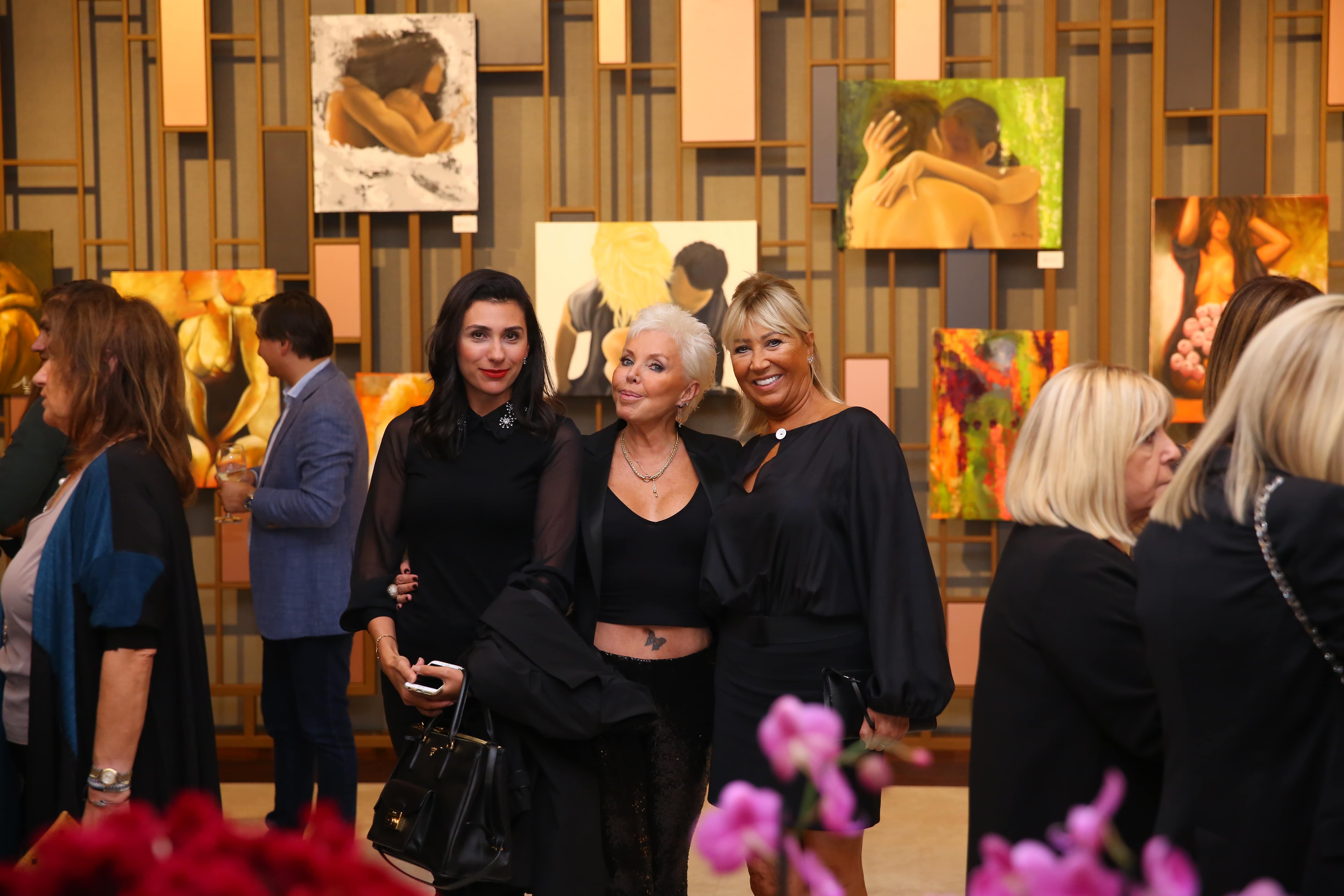 Ünlü Ressam Mine Tudunun Eserleri Hilton Maslakta Sergilendi